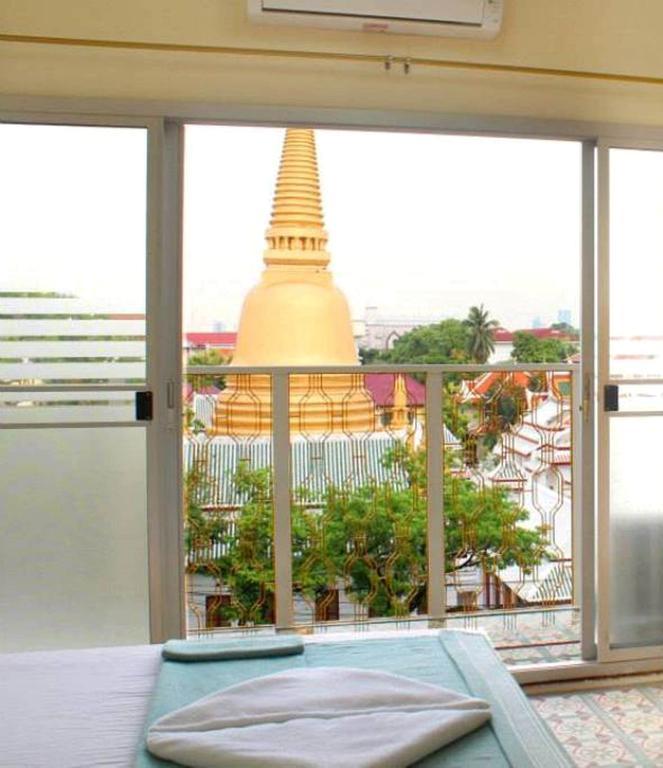 Hostel Baan Bovorn Bangkok Exterior foto